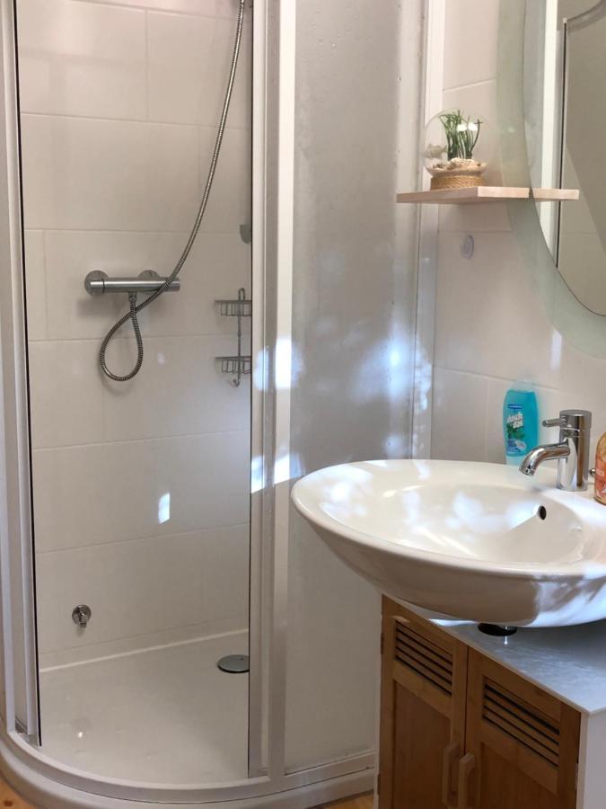 Ferienhaus Reetdach 1300qm Privatgrundstück Bootssteg Templin Lübbesee Uckermark Erholung pur Seenplatte Petersdorf  Exterior foto