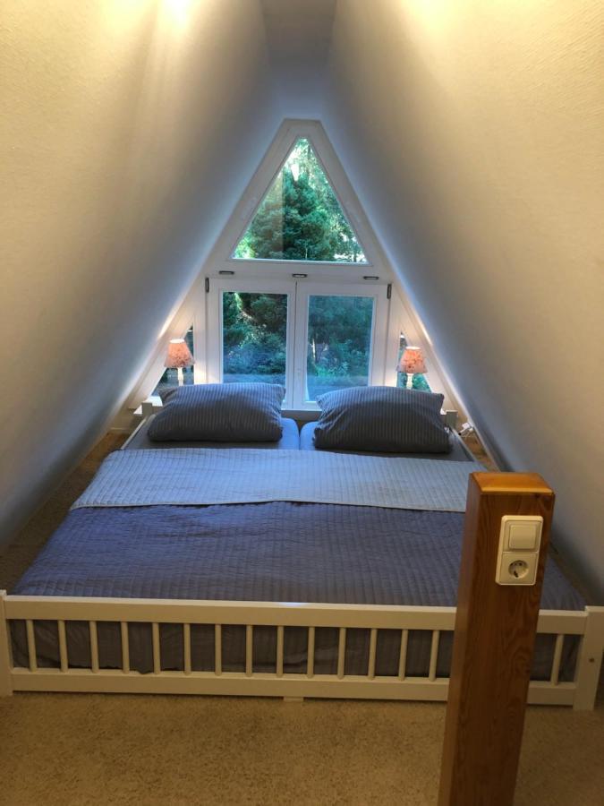 Ferienhaus Reetdach 1300qm Privatgrundstück Bootssteg Templin Lübbesee Uckermark Erholung pur Seenplatte Petersdorf  Exterior foto